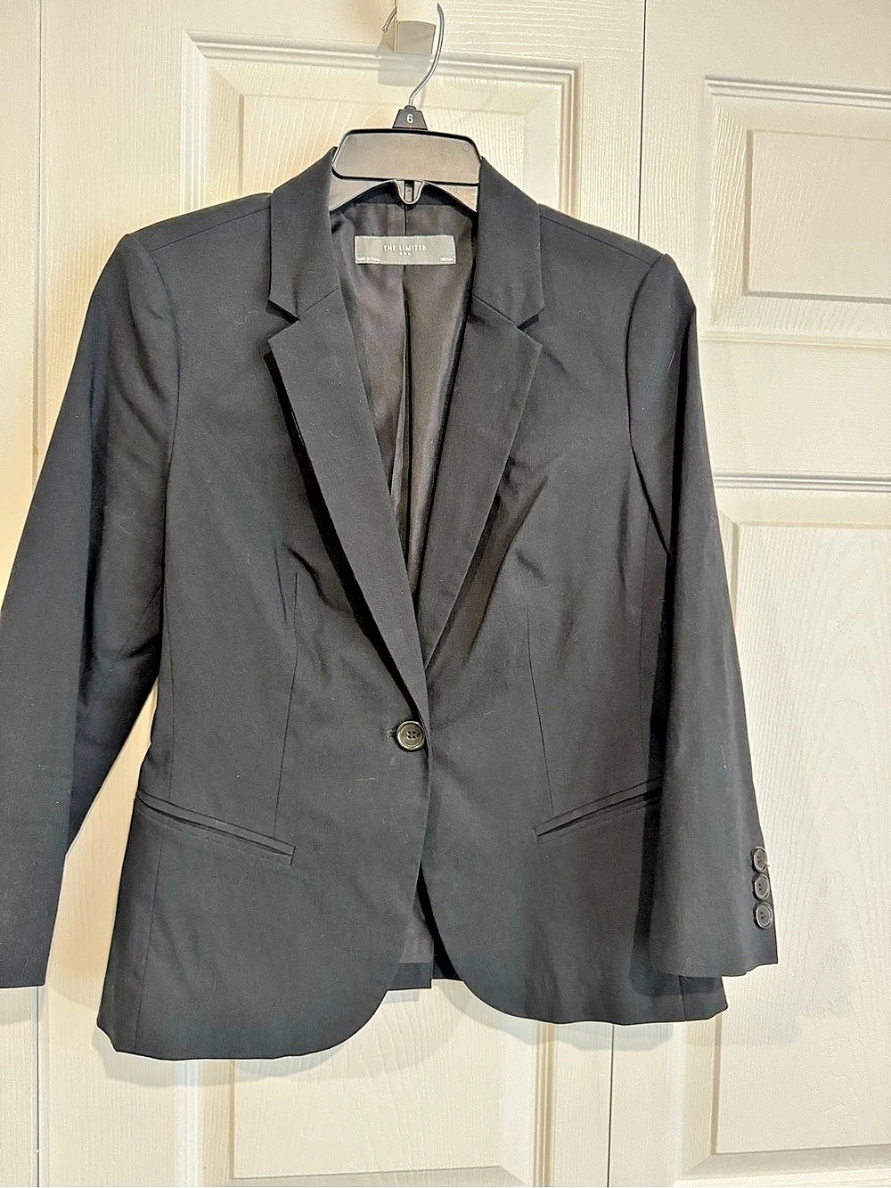 The Limited Women's Black Blazer Size Medium